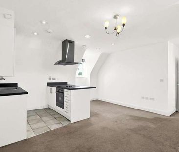 Middle Mead, Cirencester, Gloucestershire, GL7 - Photo 4