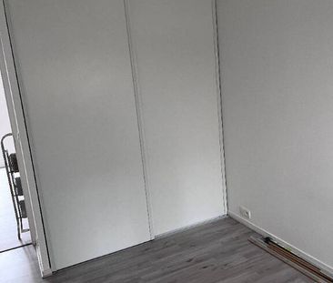 Location appartement 2 pièces 37 m² à Val-de-Reuil (27100) - Photo 2