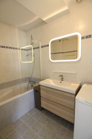 Location Appartement 2 pièces 48m² VILLEURBANNE 69100 - Photo 3