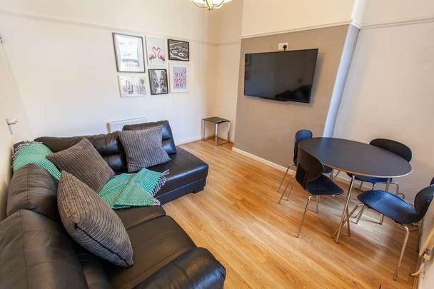 Adelaide Road, L7 - Photo 1