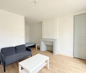 Location Appartement 1 pièce 34m² BORDEAUX 33000 - Photo 2