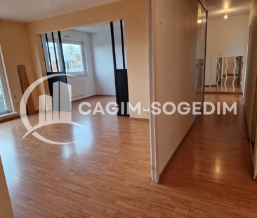 Location Appartement 4 pièces 81m² HUNINGUE 68330 - Photo 1