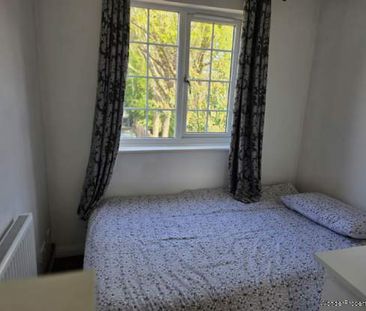 4 bedroom property to rent in London - Photo 3