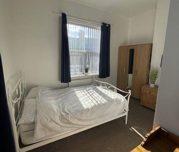 1 bedroom property to rent - Photo 3