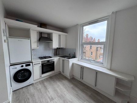 2 bedroom apartment to rent - Photo 4