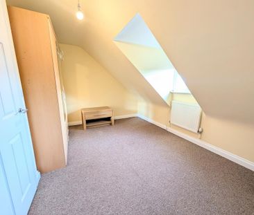 4 bedroom terraced house to rent - Photo 6