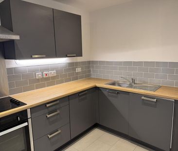 1 bedroom apartment to rent - Photo 2