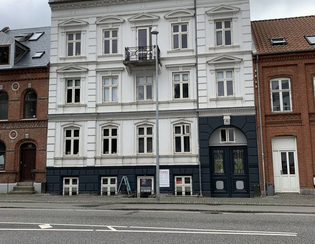 4 værelses lejlighed på 112m2 med altan - Photo 1