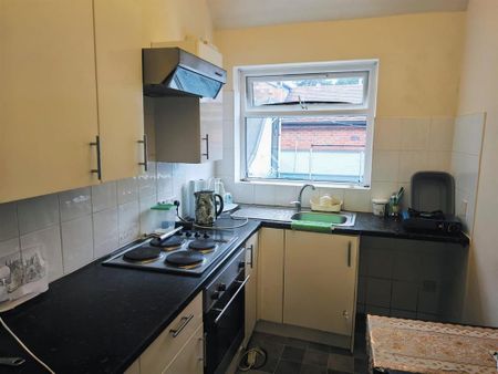 1 bedroom apartment to rent - Photo 3