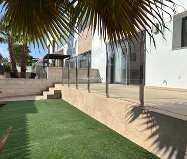 Duplex in Arenales del Sol, Playa de Los Arenales, for rent - Photo 5