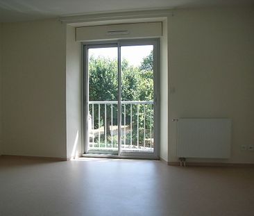 Location Appartement 3 pièces 90m² - Photo 3