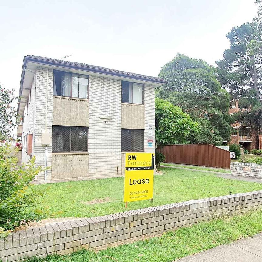 Ground Floor Unit in the Heart of Fairfield - Photo 1