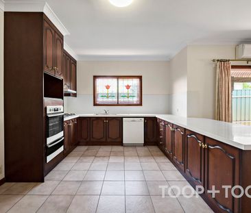 THREE BEDROOM FAMILY HAVEN - Photo 5