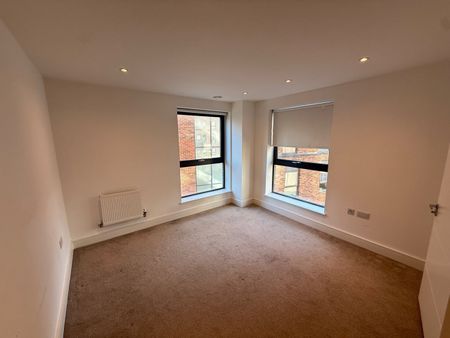 2 Bed Flat, Leven Road, E14 - Photo 3