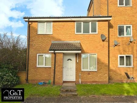 Foxdale Drive, Brierley Hill, DY5 - Photo 3