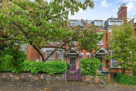 Church Crescent, Muswell Hill, N10 - Photo 3