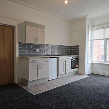 Cavendish Road, Bispham, FY2 - Photo 3