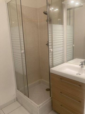 Location appartement t2 43 m² à Talence (33400) Plume-La-Poule - Photo 4