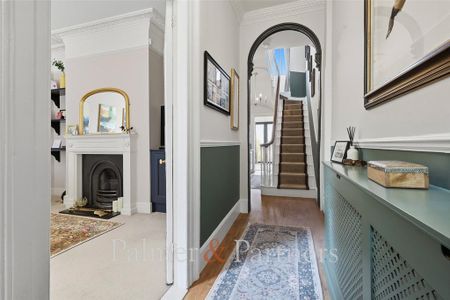 4 bedroom end of terrace house to rent - Photo 4