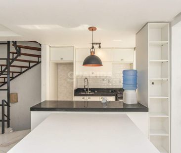 Casa Residencial com 2 dormitórios, sendo 1 suíte, e 3 vagas na Tri... - Foto 5