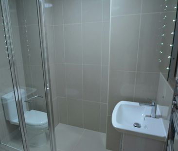 Studio flat to rent on - Photo 2