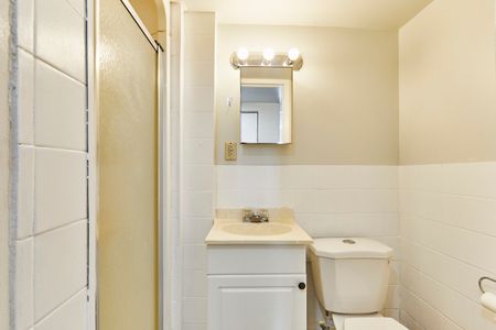 For Lease - 363 Barton Street Unit# 1, Hamilton, Ontario - Photo 3