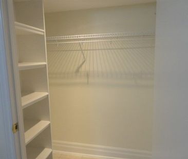 For Lease - 190 Wineva Avenue Unit# Lower, Toronto, Ontario - Photo 3