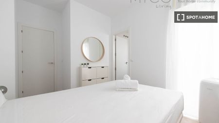 valencia, Valencian Community 46001 - Photo 2