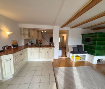 Grosszügige und charmante 6.5-Zimmer-Wohnung mit Gartensitzplatz in... - Photo 5