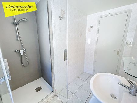 Location Maison 6 pièces 95m² BREHAL 50290 - Photo 5
