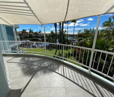 10/75 Morala Ave, Runaway Bay QLD 4216 - Photo 4