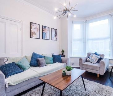 Powell Street - Photo 3