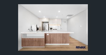 Spacious 2-bedroom + study apartment with over 100 square meters of floor space. - Photo 5