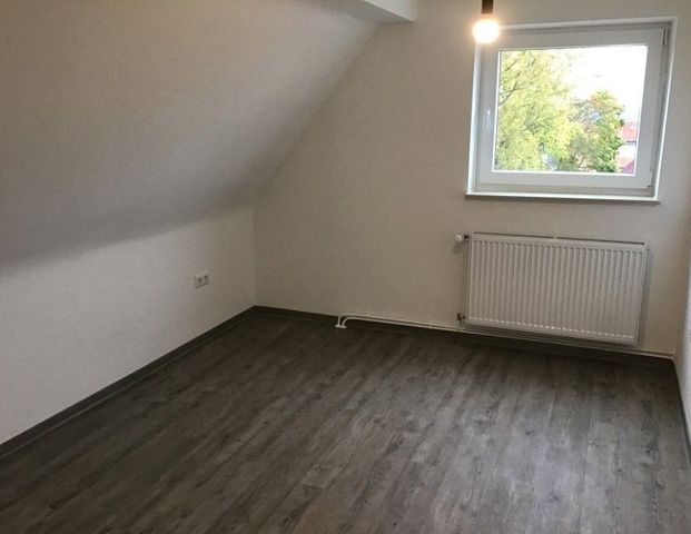 So macht wohnen Spaß: günstige 2-Zi.-Wohnung mit Ausblick - Photo 1