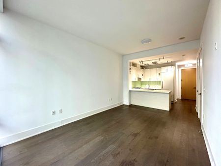 For Lease - 39 Queens Quay Unit# 818, Toronto, Ontario - Photo 2