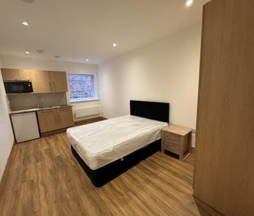 Studio to rent - Photo 6