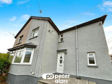 Pantycefn Road, Markham, BLACKWOOD - Photo 4