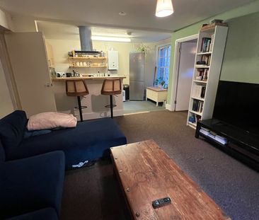 Room in a Shared Flat, Musard Road, W6 - Photo 2