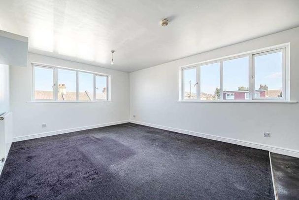 Miles Road, Mitcham, CR4 - Photo 1