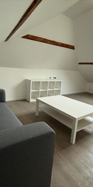 Location Appartement 2 pièces 34m² AVESNES SUR HELPE 59440 - Photo 1