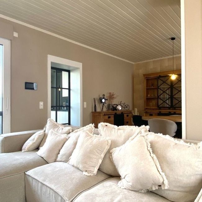 Woning te huur in Izegem voor € 975 met 2 slaapkamers - Photo 1