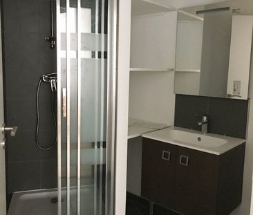 Location Appartement 2 pièces 45m² ORLEANS 45000 - Photo 2