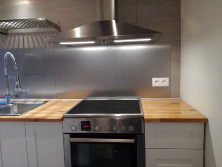 Lumineux Appartement 1ch à 1050 Ixelles  Loyer: 890 € - Photo 4