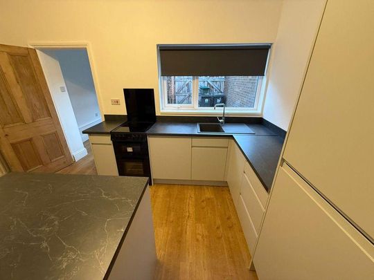 2 bedroom house to rent - Photo 1