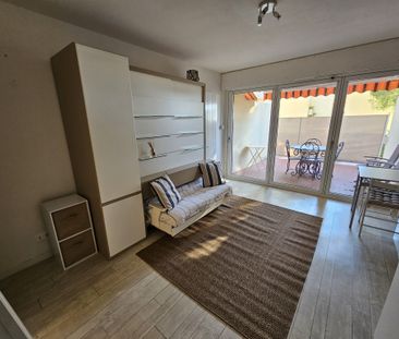 Location Appartement 1 pièce 23m² BANDOL 83150 - Photo 1