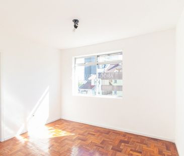 Apartamento com 1 quarto e 43m² para alugar em Menino Deus, Porto A... - Foto 4