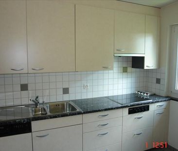 "Grosszügige Wohnung an ruhiger Lage" - Photo 3