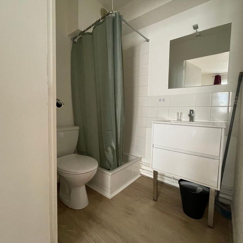 Location Appartement 1 pièce Meublé 18m² BREST 29200 - Photo 1