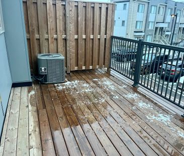 For Lease - 1525 Kingston Road Unit# 107, Pickering, Ontario - Photo 3