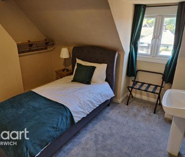 5 bedroom terraced house to rent - Photo 3